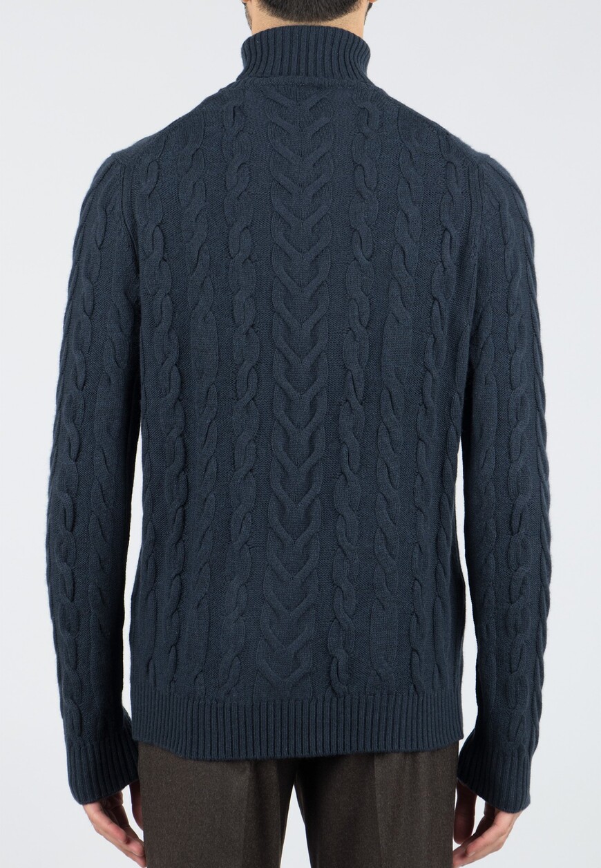 водолазка  86M564-0825147 по акции