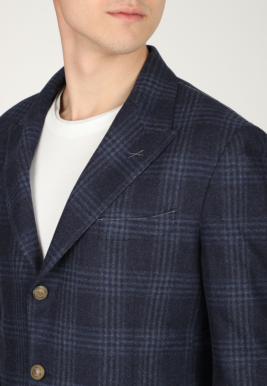 пиджак  для взрослого возраста с изнаночной стороны