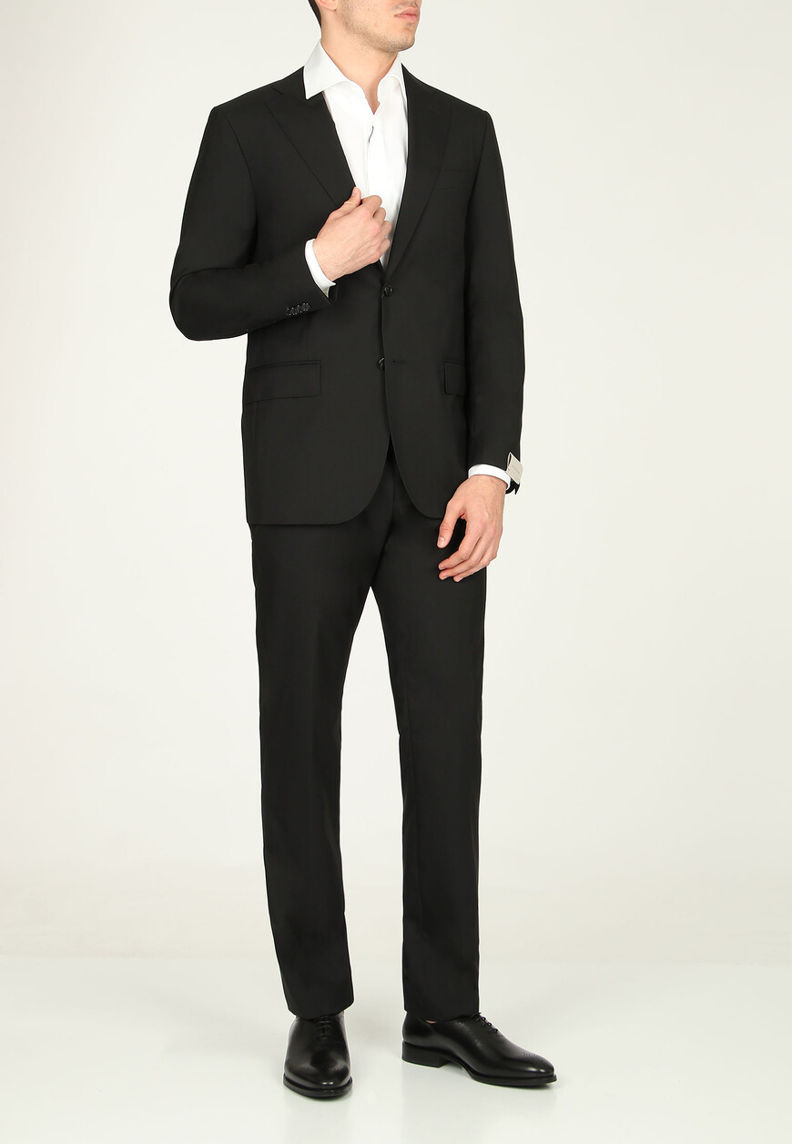 

Костюм Corneliani, Черный