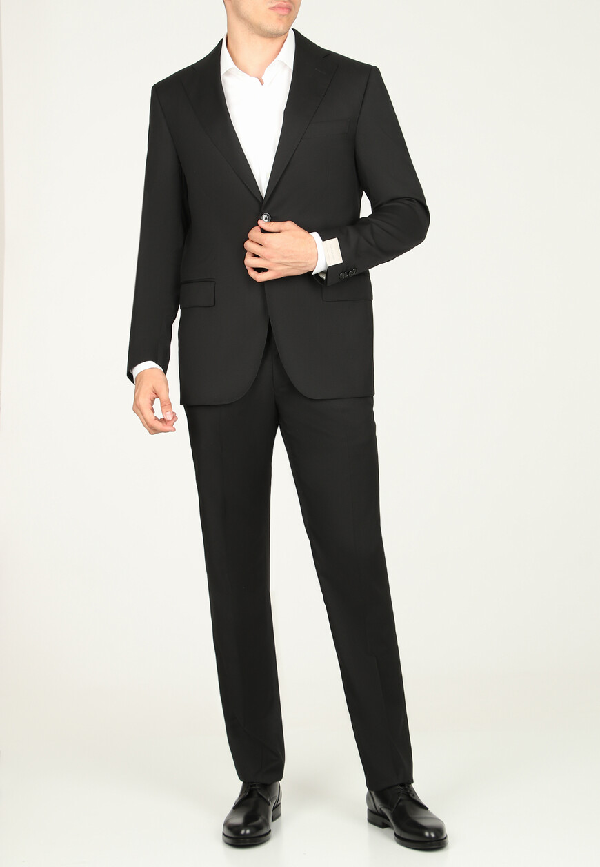 

Костюм Corneliani, Черный