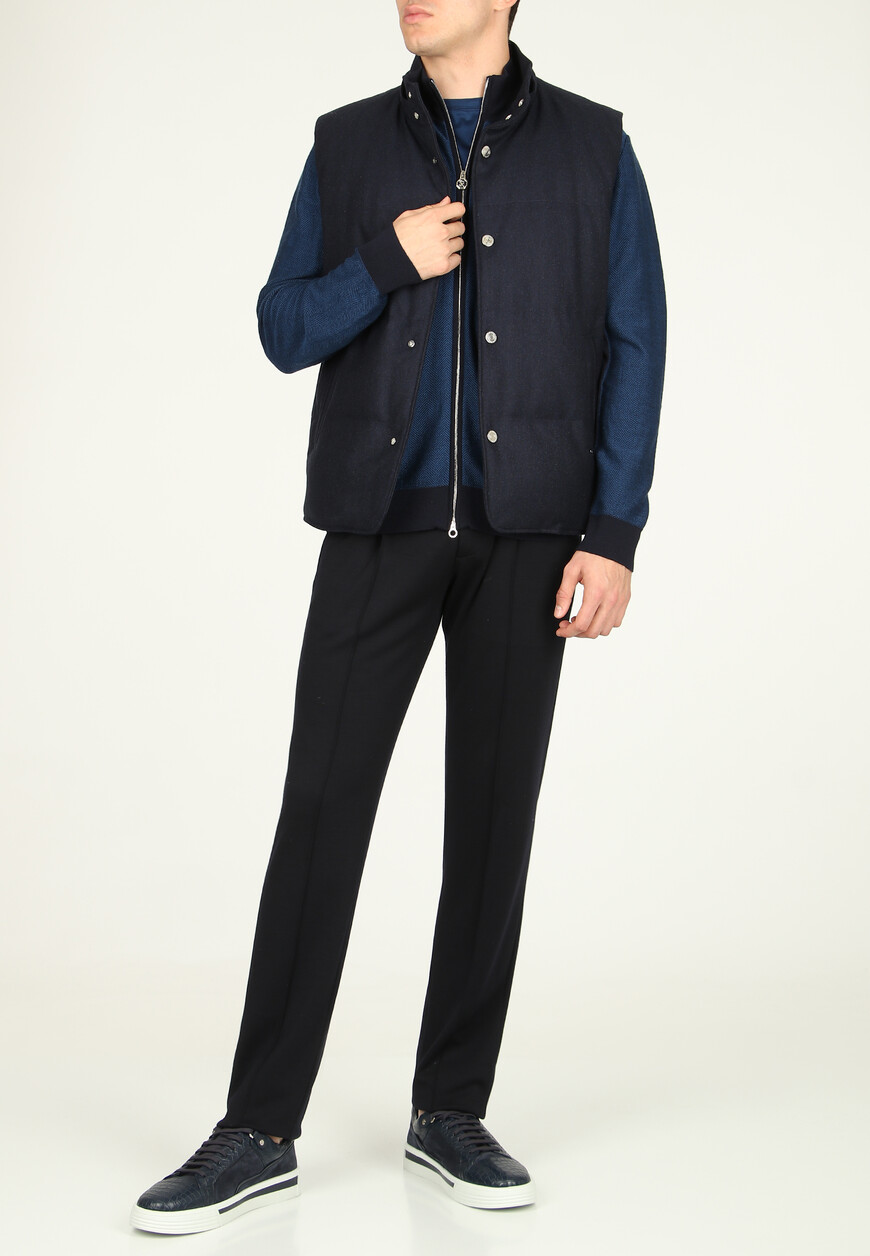 жилет  от бренда stefano ricci вид слева