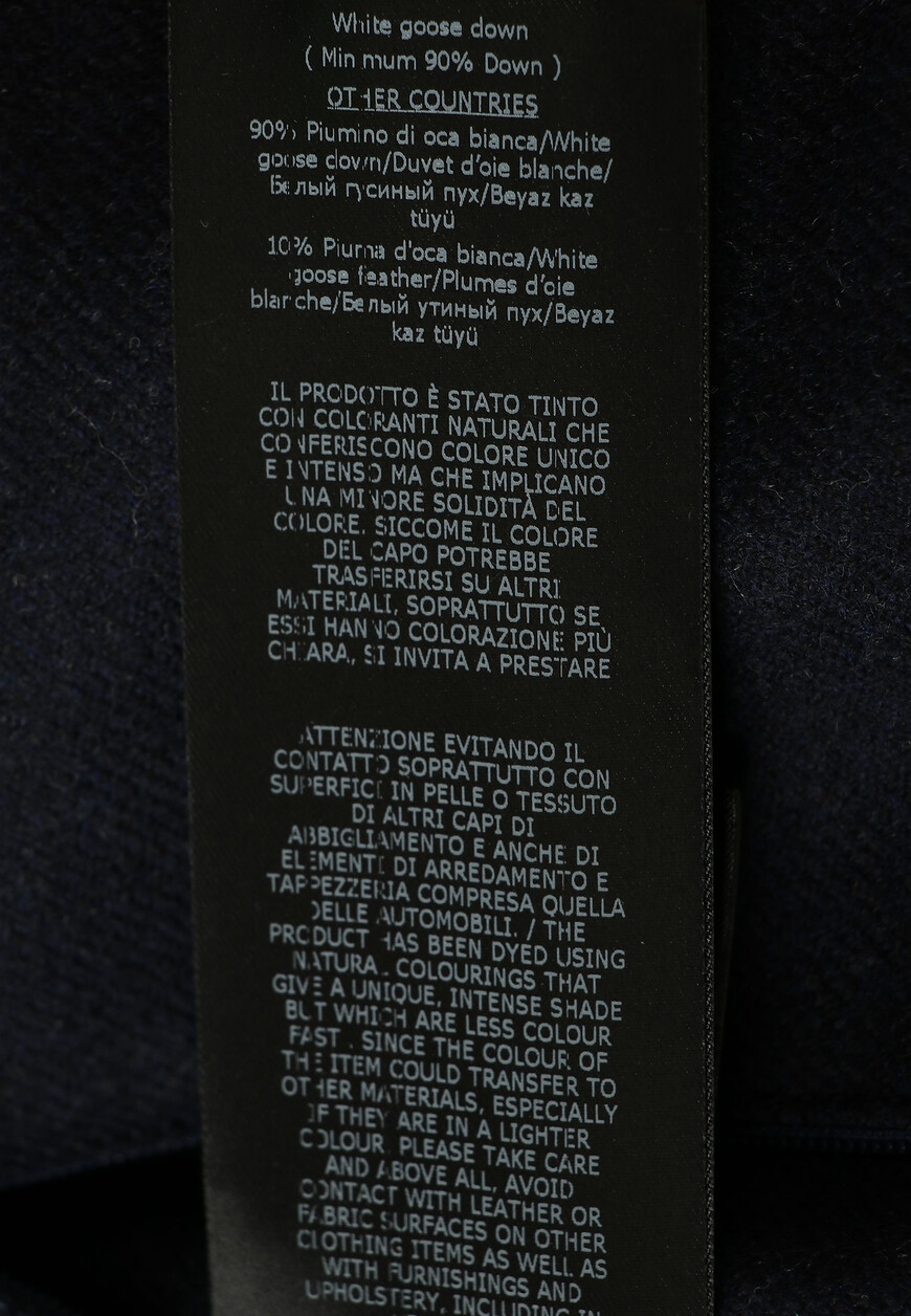 жилет  вид слева