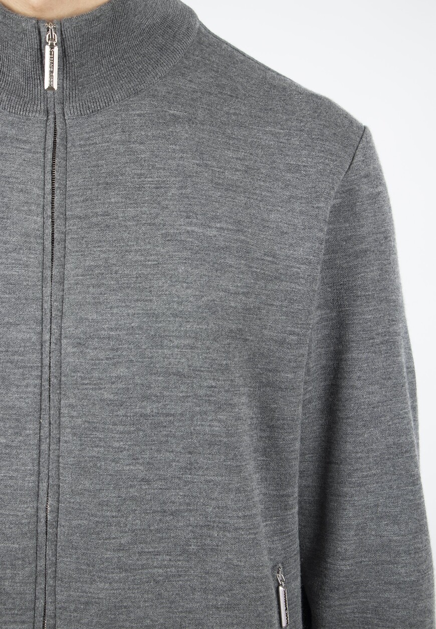 Продукция для мужчин фото