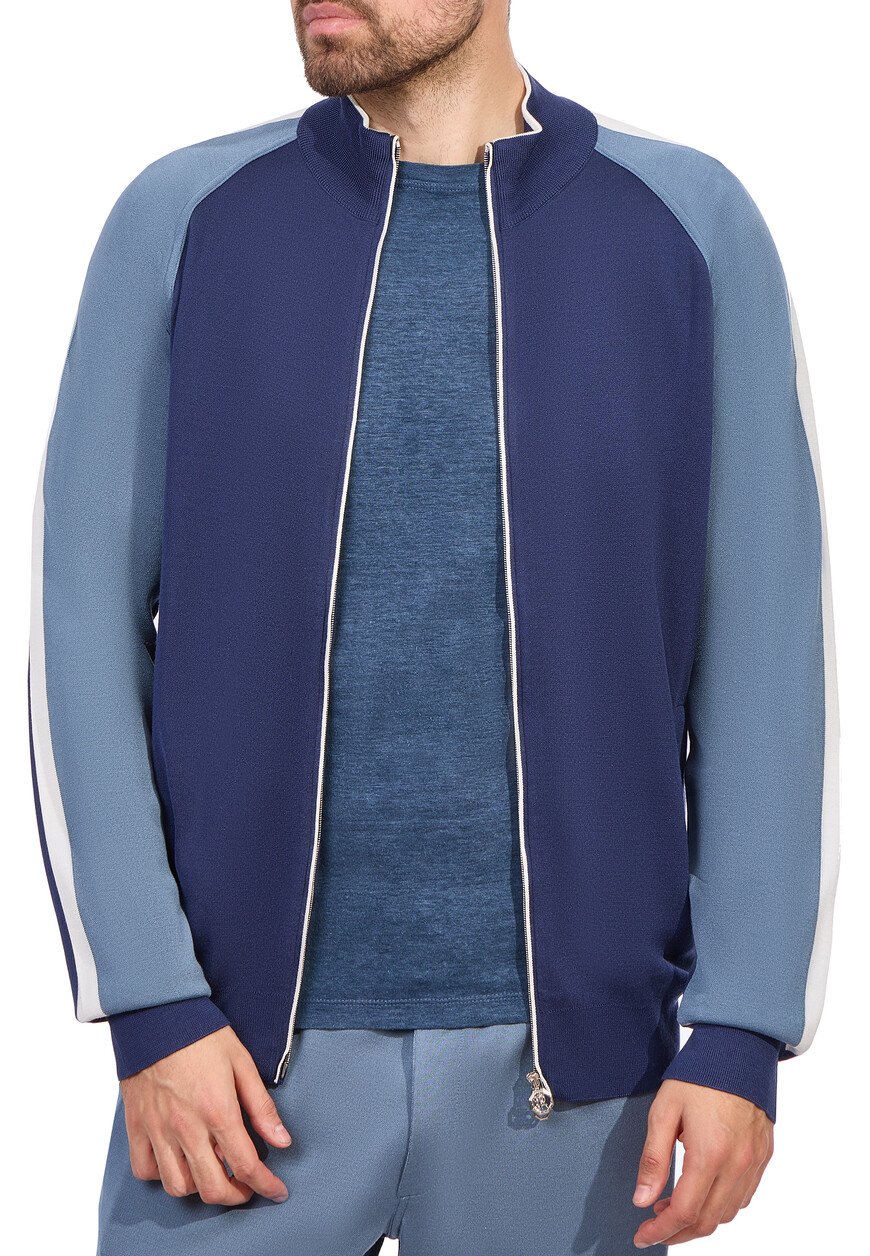 спортивный костюм  от бренда stefano ricci вид слева