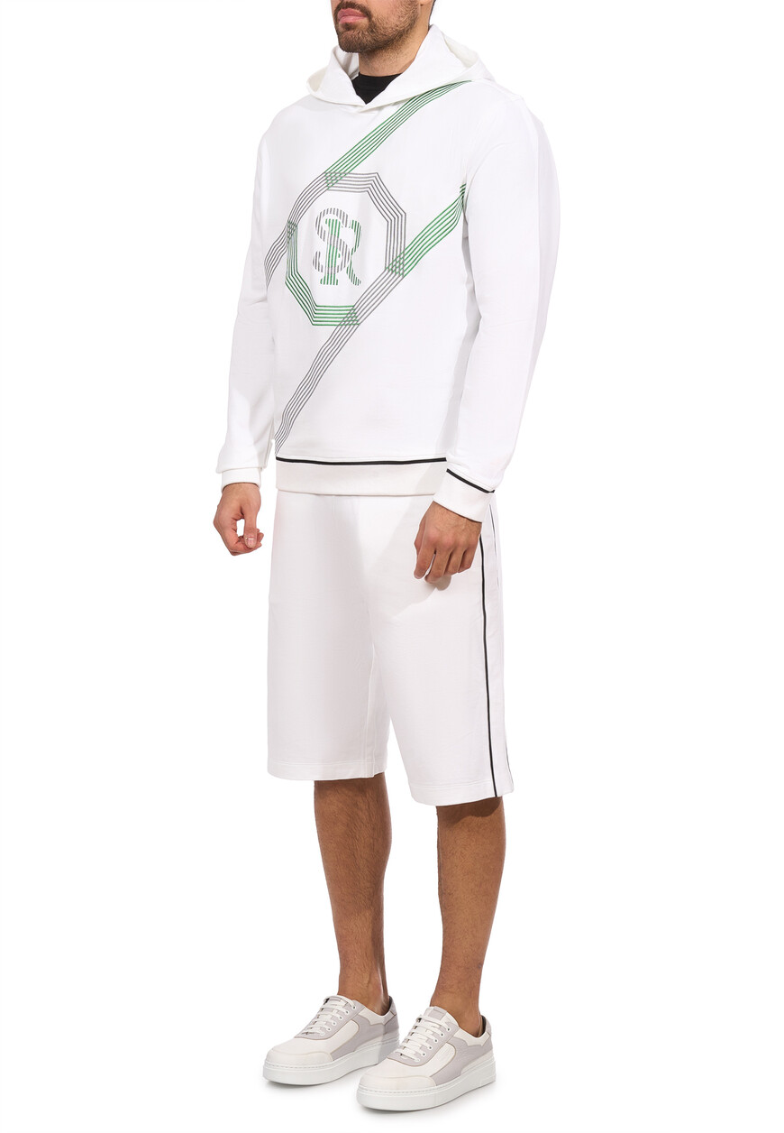 спортивный костюм  из англии вид сбоку