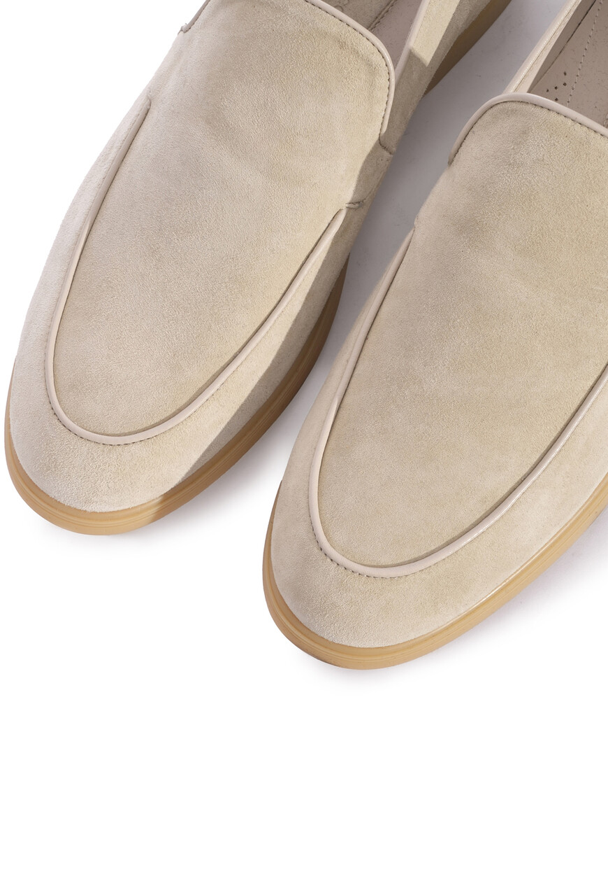 лоферы  UR64 G2192SDVT M042 по низкой цене