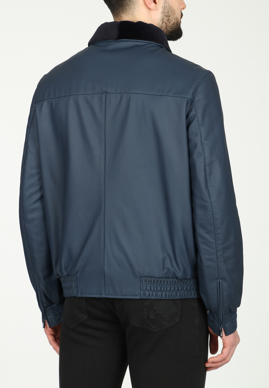 куртка  из италии вид сбоку