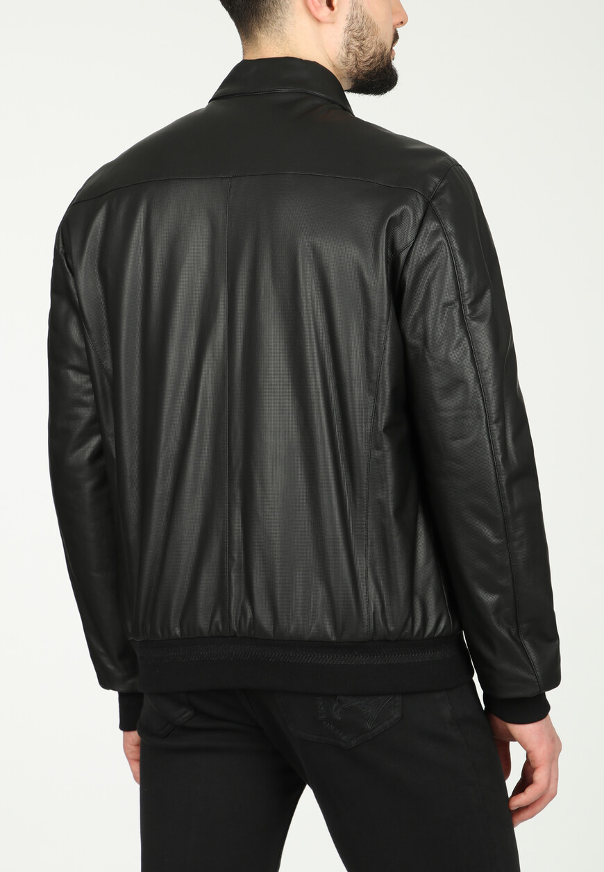 куртка  из италии вид сбоку