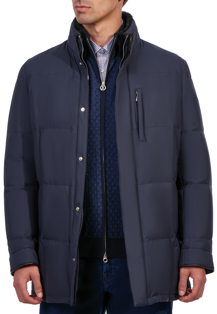 пуховик  из италии вид сбоку