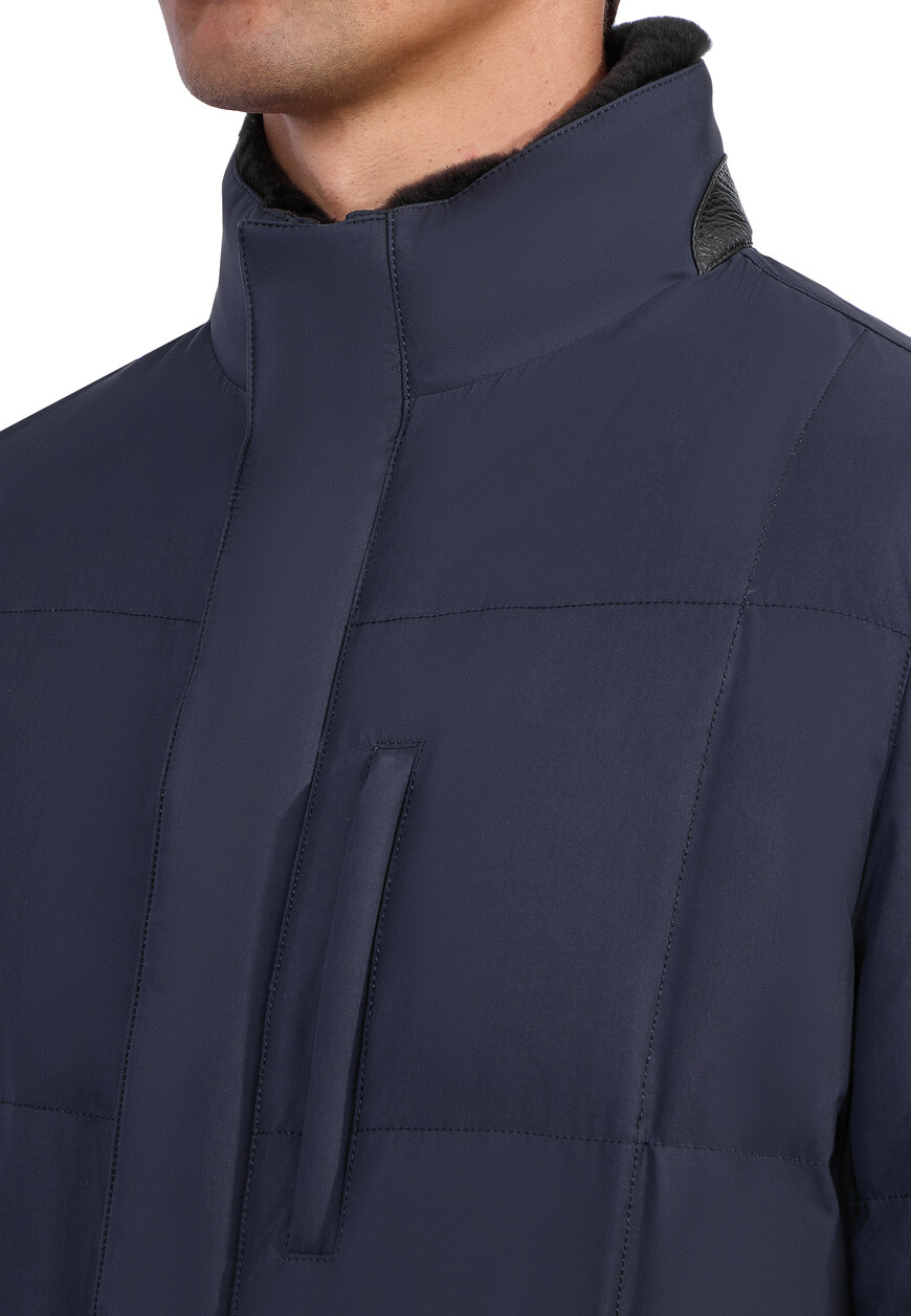 пуховик  из проверенных материалов спереди