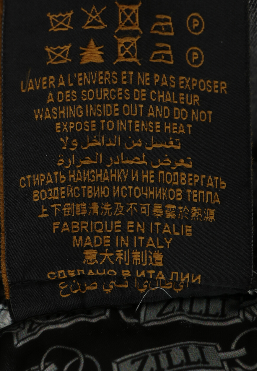 джинсы  MCY-00141-EBLK1/R001 на официальном сайте