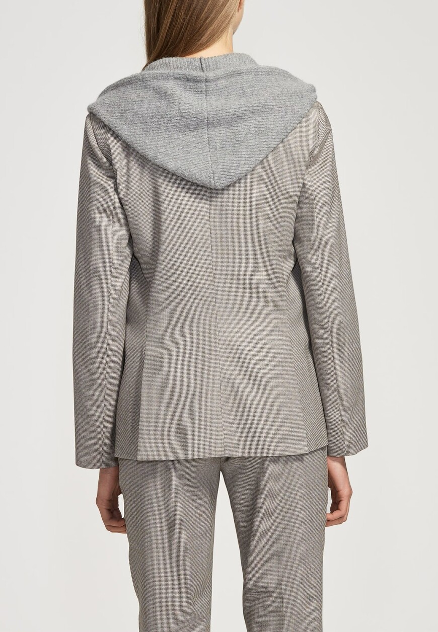 жакет  GCD222W228 по акции