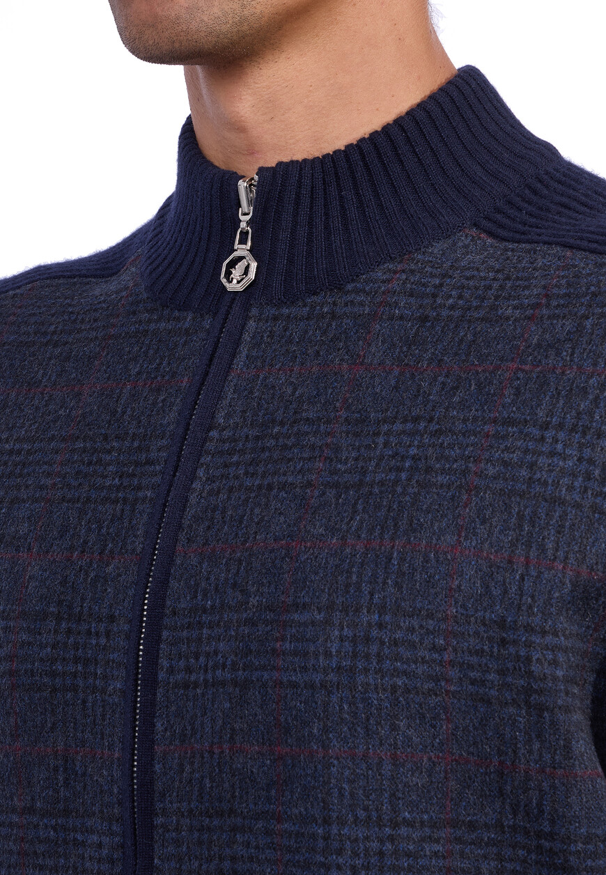 кардиган  KJ06832R31 со скидкой