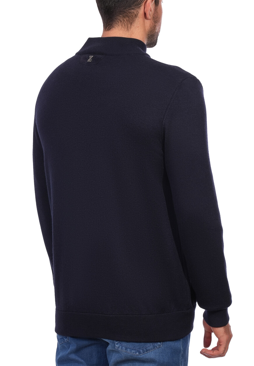 кардиган  MBY-BL255-ZICL1/ML01 со скидкой