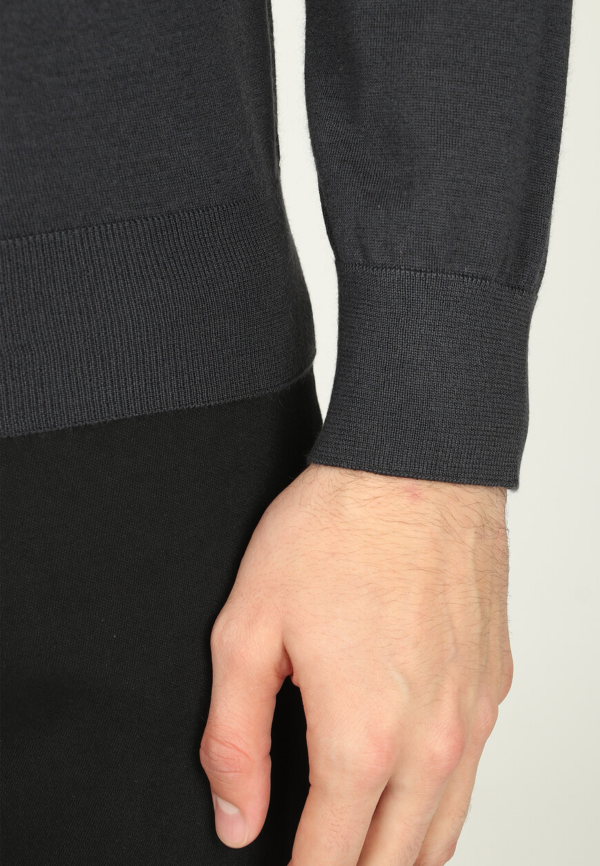 джемпер  KHM001M0330VBJ000 со скидкой