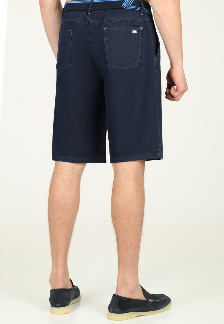 шорты  из италии вид сбоку