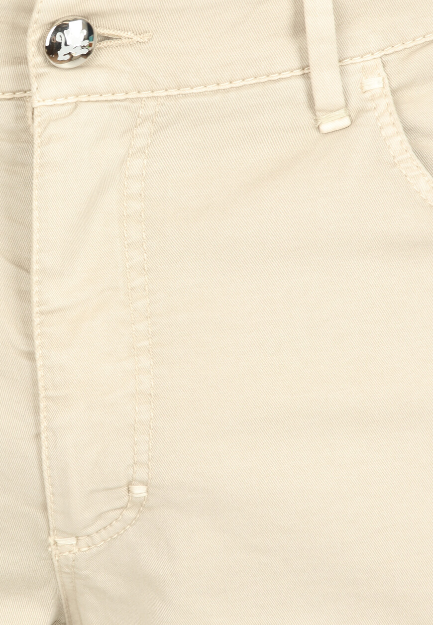 шорты  из проверенных материалов спереди