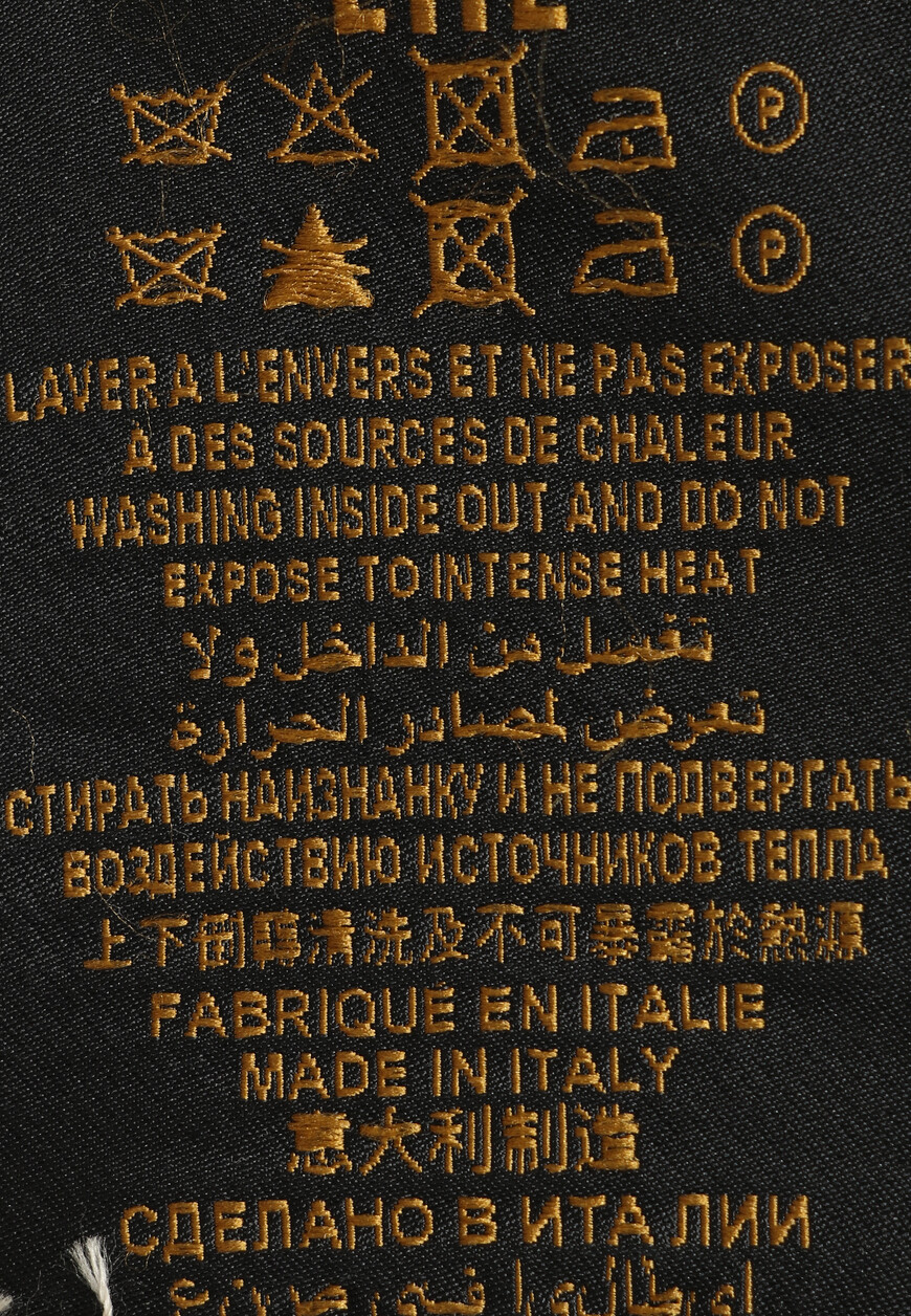 шорты  универсального стиля с лицевой стороны