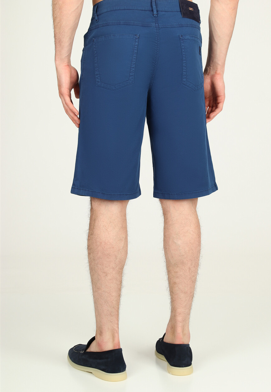 шорты  из италии вид сбоку