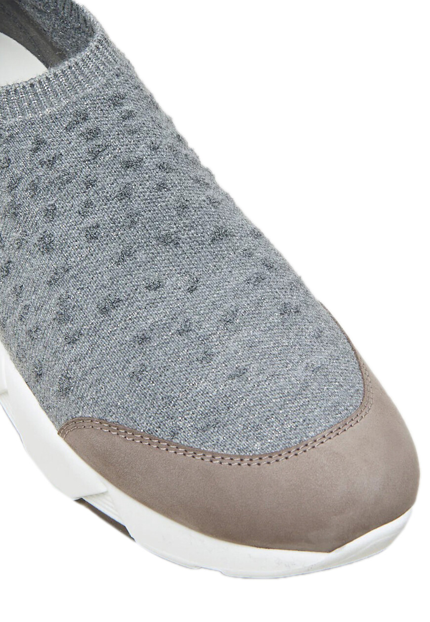 кроссовки  S39576C0 купить с доставкой