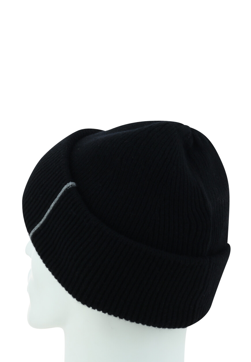 шапка  R76010F07 по акции