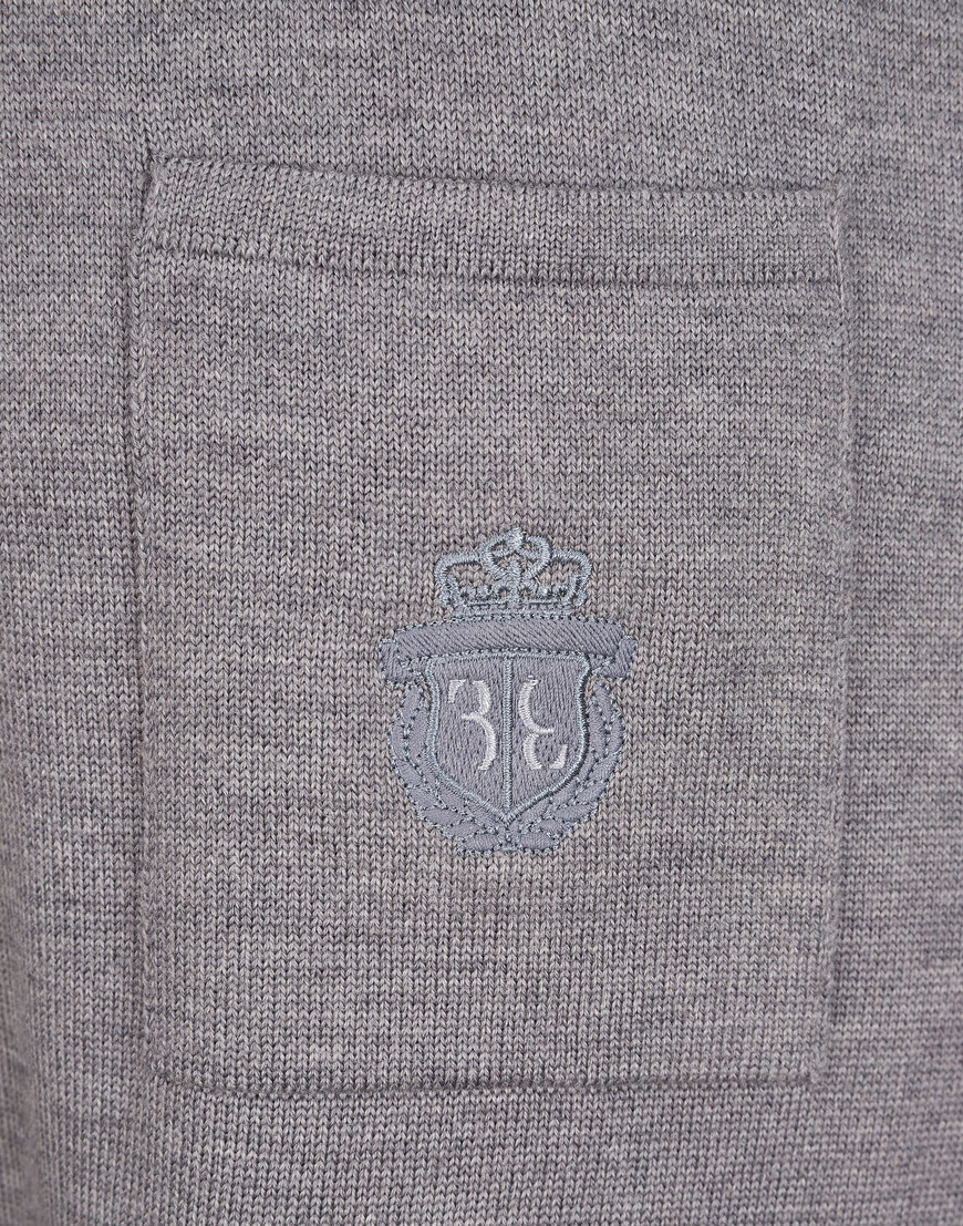 брюки  из проверенных материалов спереди