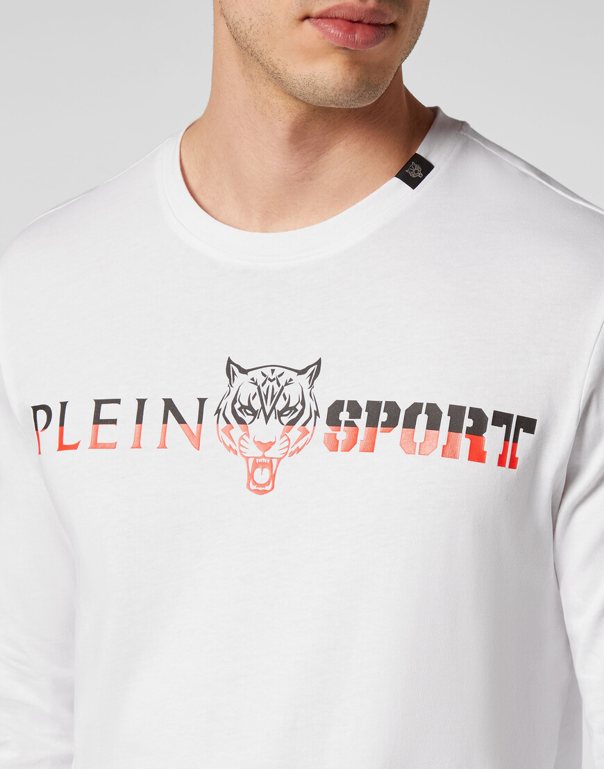 футболка  UABC-MTK6701-STE003N_01 со скидкой