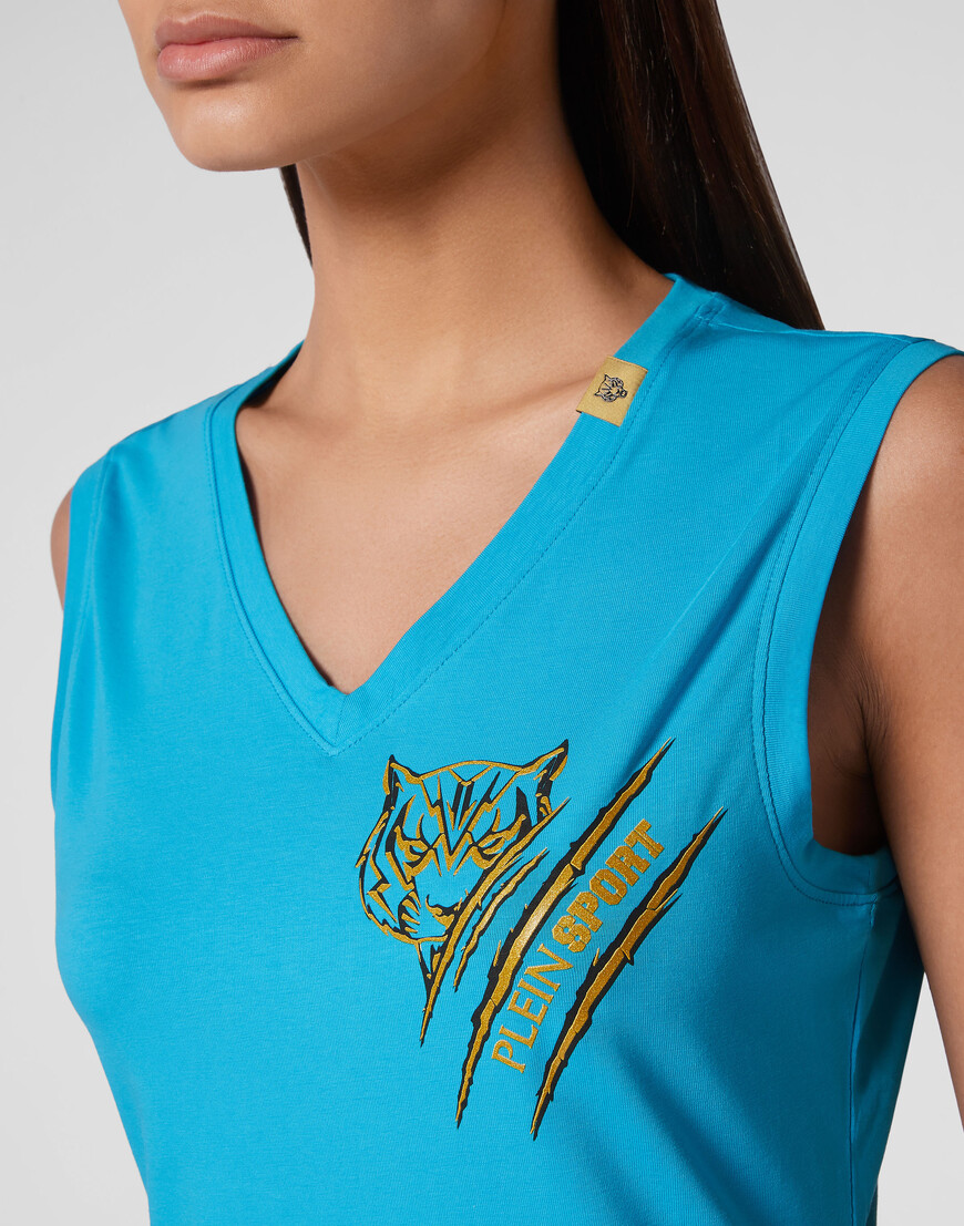 футболка  UABC-WTK3051-STE003N_08 со скидкой