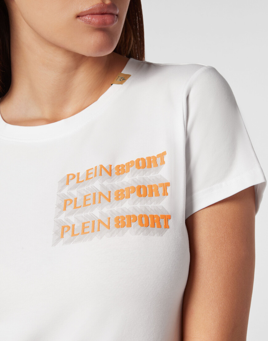 футболка  UABC-WTK3055-STE003N_01 со скидкой