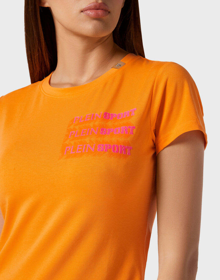 футболка  UABC-WTK3055-STE003N_20 со скидкой