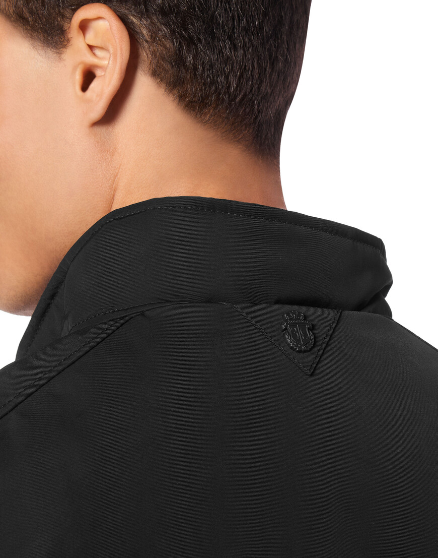 куртка  из проверенных материалов спереди