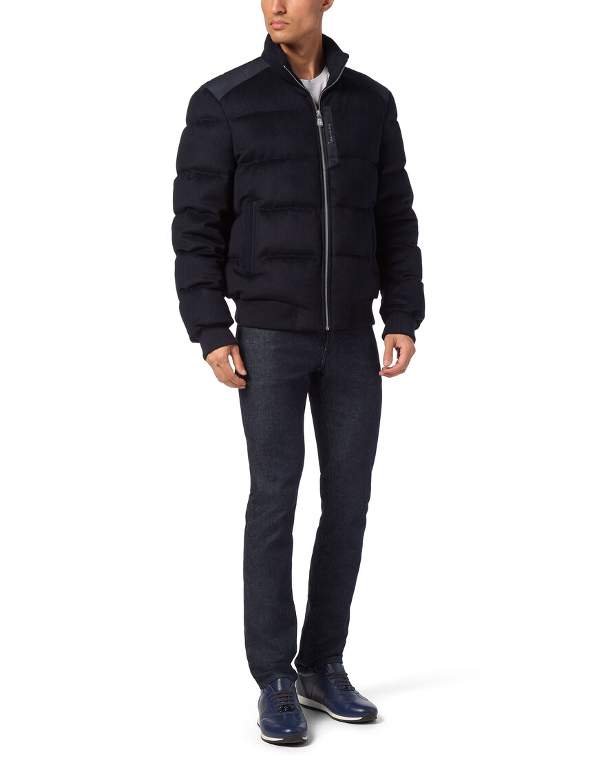 куртка  из италии вид сбоку