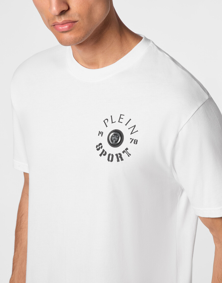 футболка  AADC-MTK7940-STE001N_01 со скидкой