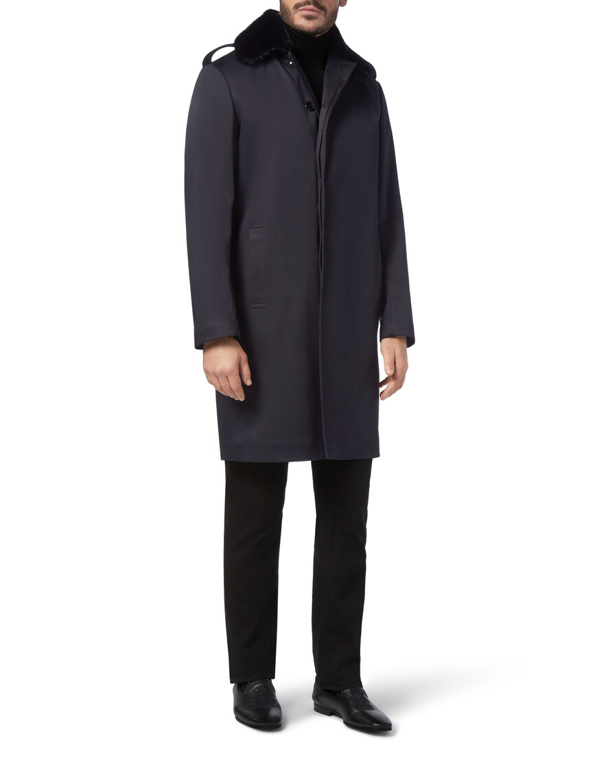 пальто  из италии вид сбоку