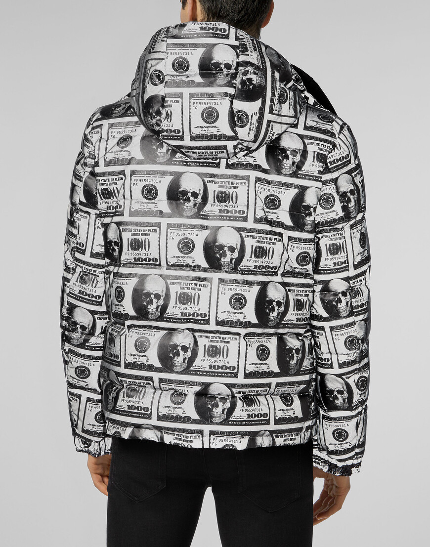 пуховик  из америки вид сбоку