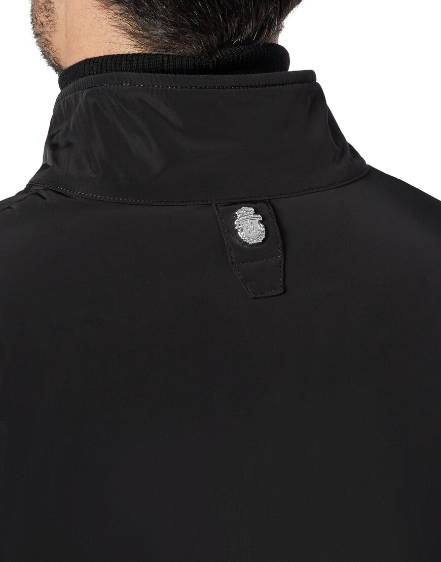 бомбер  из проверенных материалов спереди