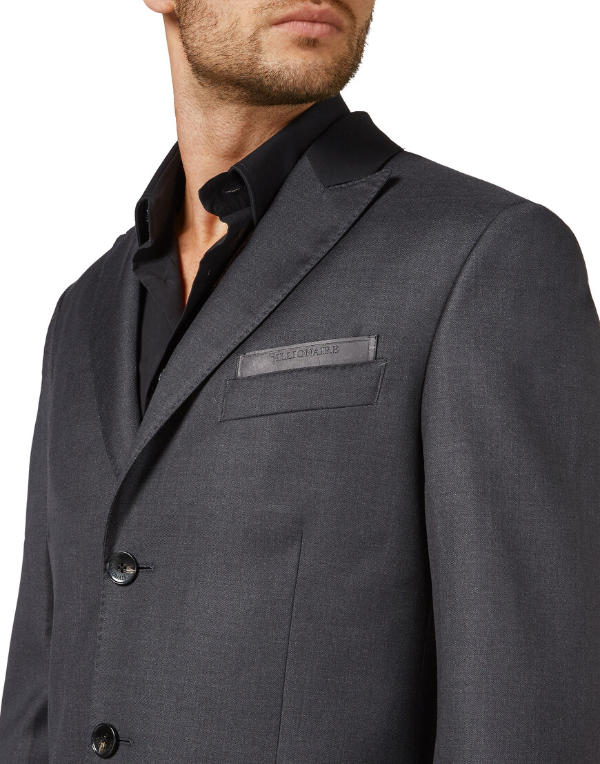 Товар серого цвета с внутренней стороны