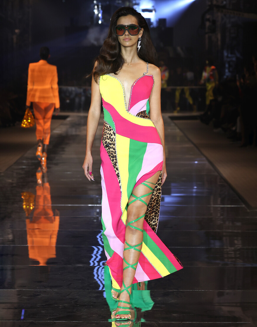 платье  PACC-WRG2567-PTE003N_21 по распродаже