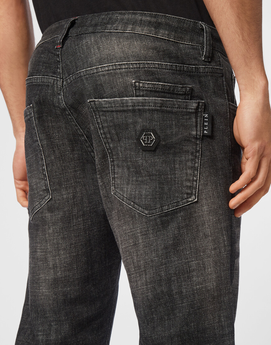 джинсы прямые  AADC-MDT3937-PDE004N_10GQ со скидкой