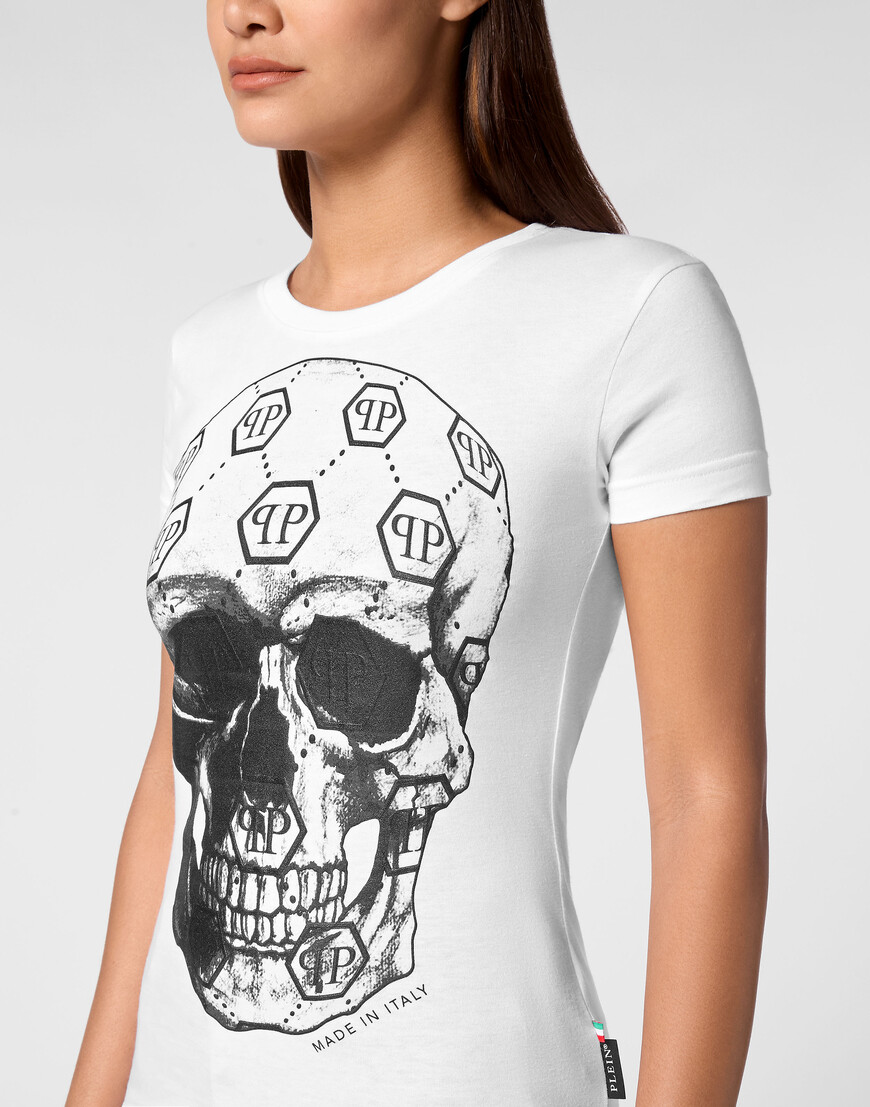 футболка  AADC-WTK3395-PJY002N_01 со скидкой