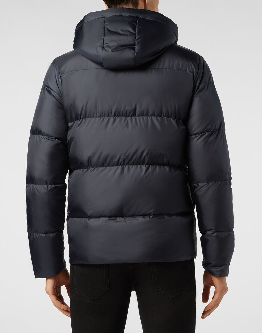 пуховик  из америки вид сбоку