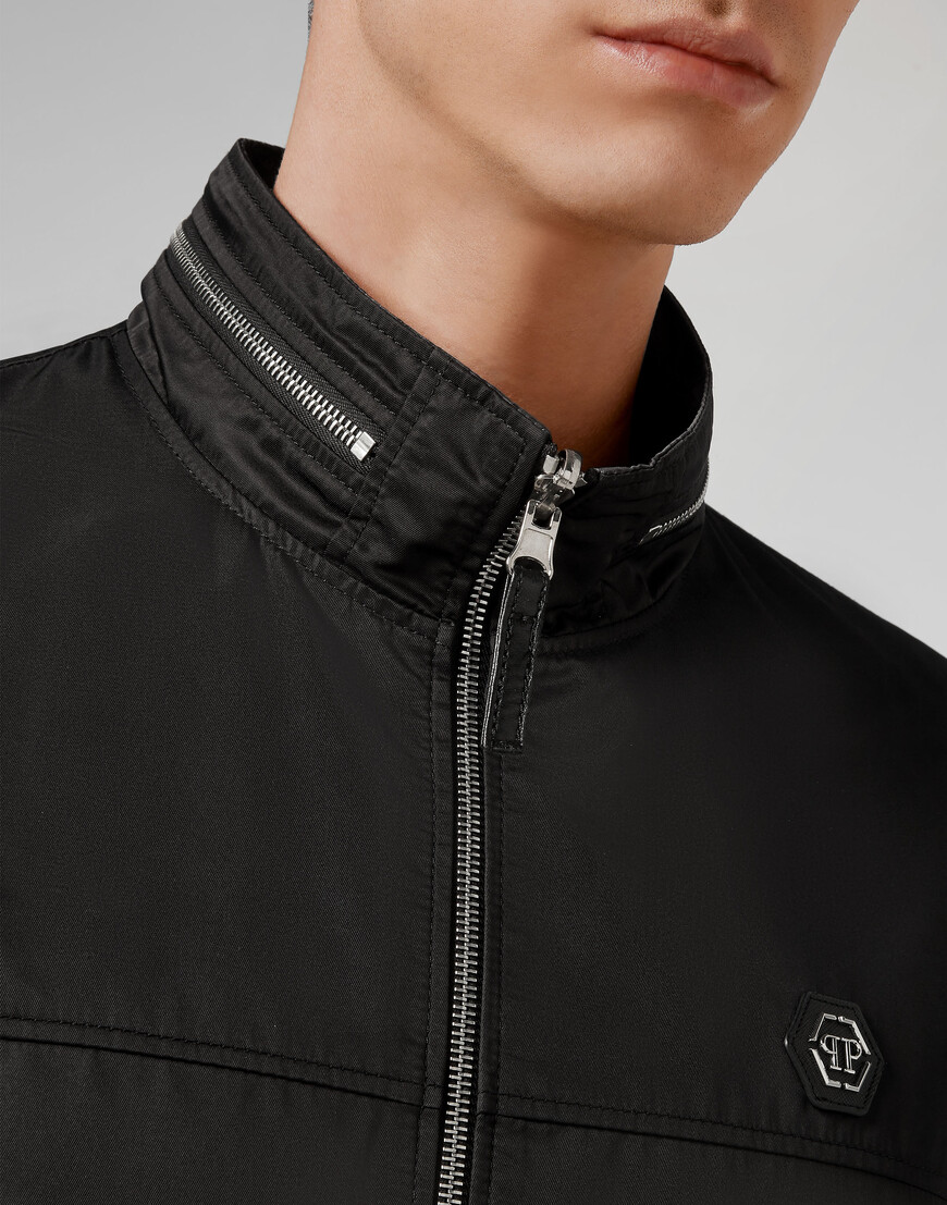 пуховик  из проверенных материалов спереди