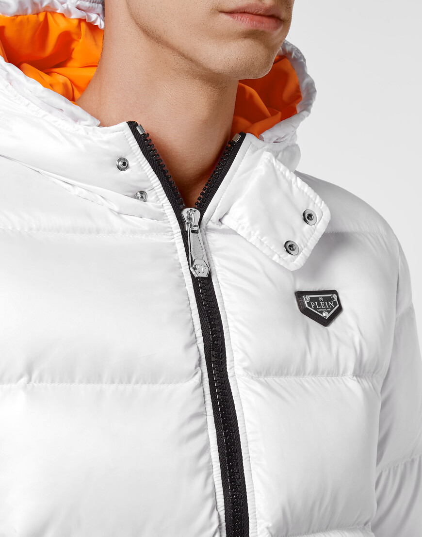 бомбер  из проверенных материалов спереди