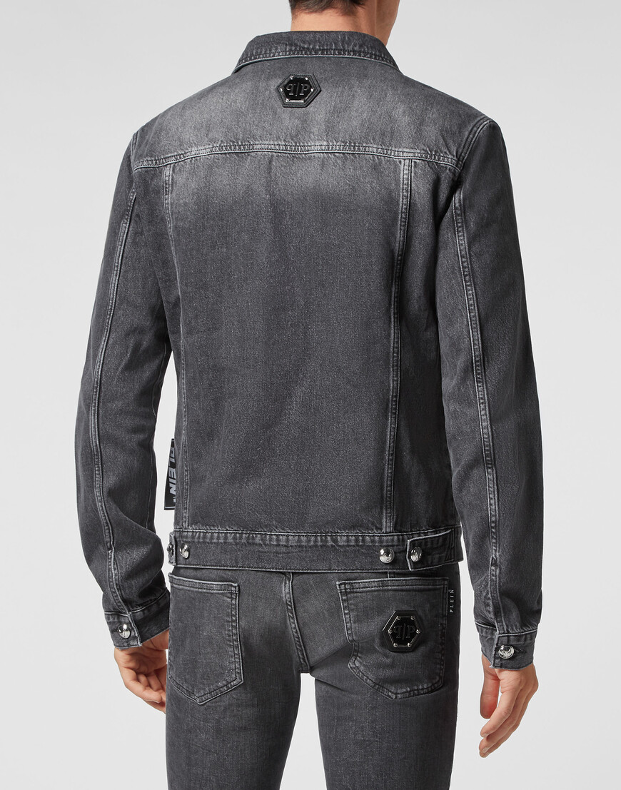 джинсовая куртка  из америки вид сбоку