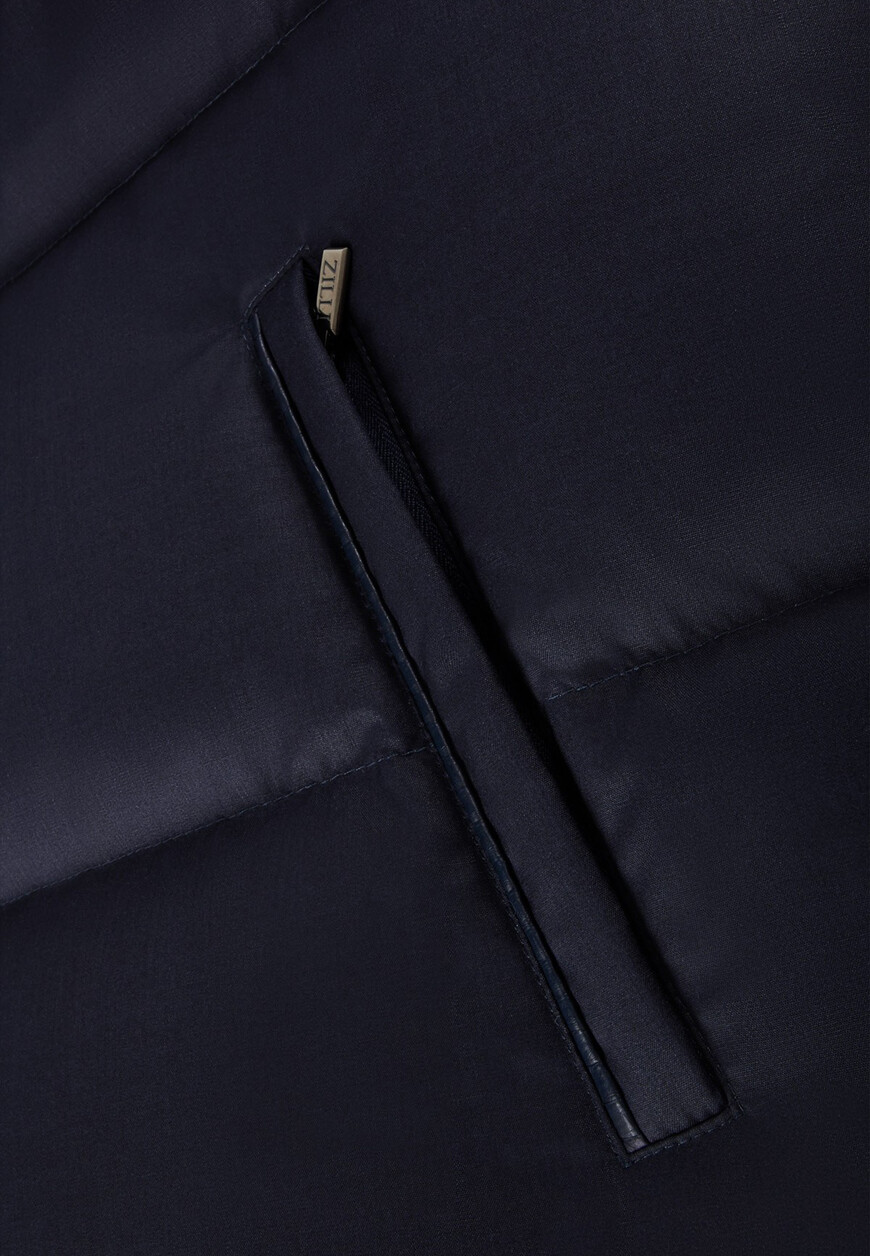 жилет  из проверенных материалов спереди