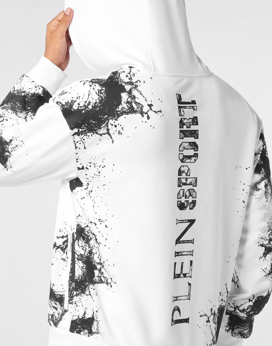 толстовка  из проверенных материалов со скидкой