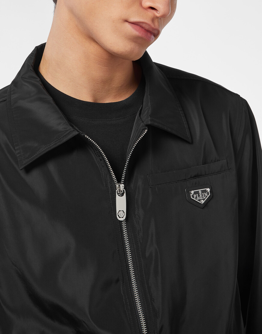 куртка  из проверенных материалов спереди