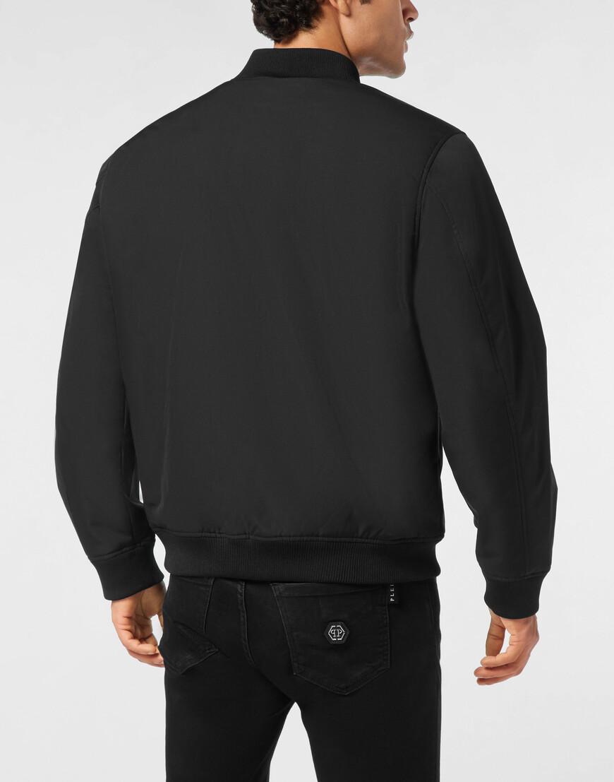 бомбер  из америки вид сбоку