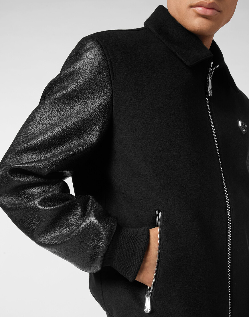 куртка  универсального стиля с лицевой стороны