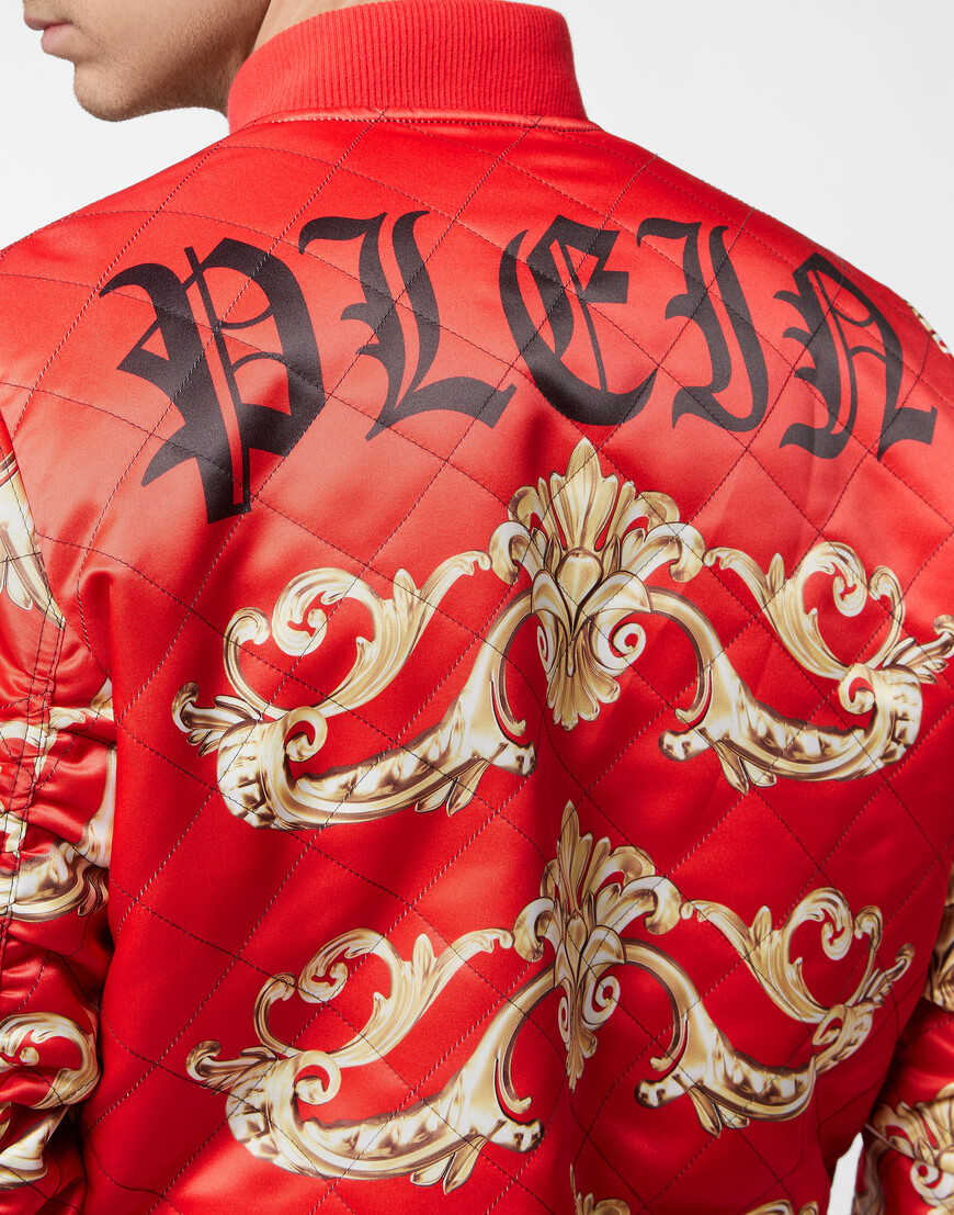 бомбер  из проверенных материалов спереди